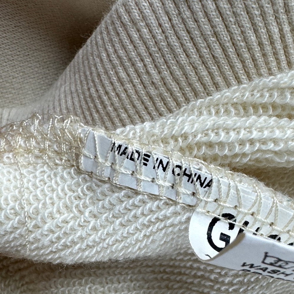 Gucci Cream Pullover Hoodie with Green and Red Stripe Logo - Picture 5 of 11